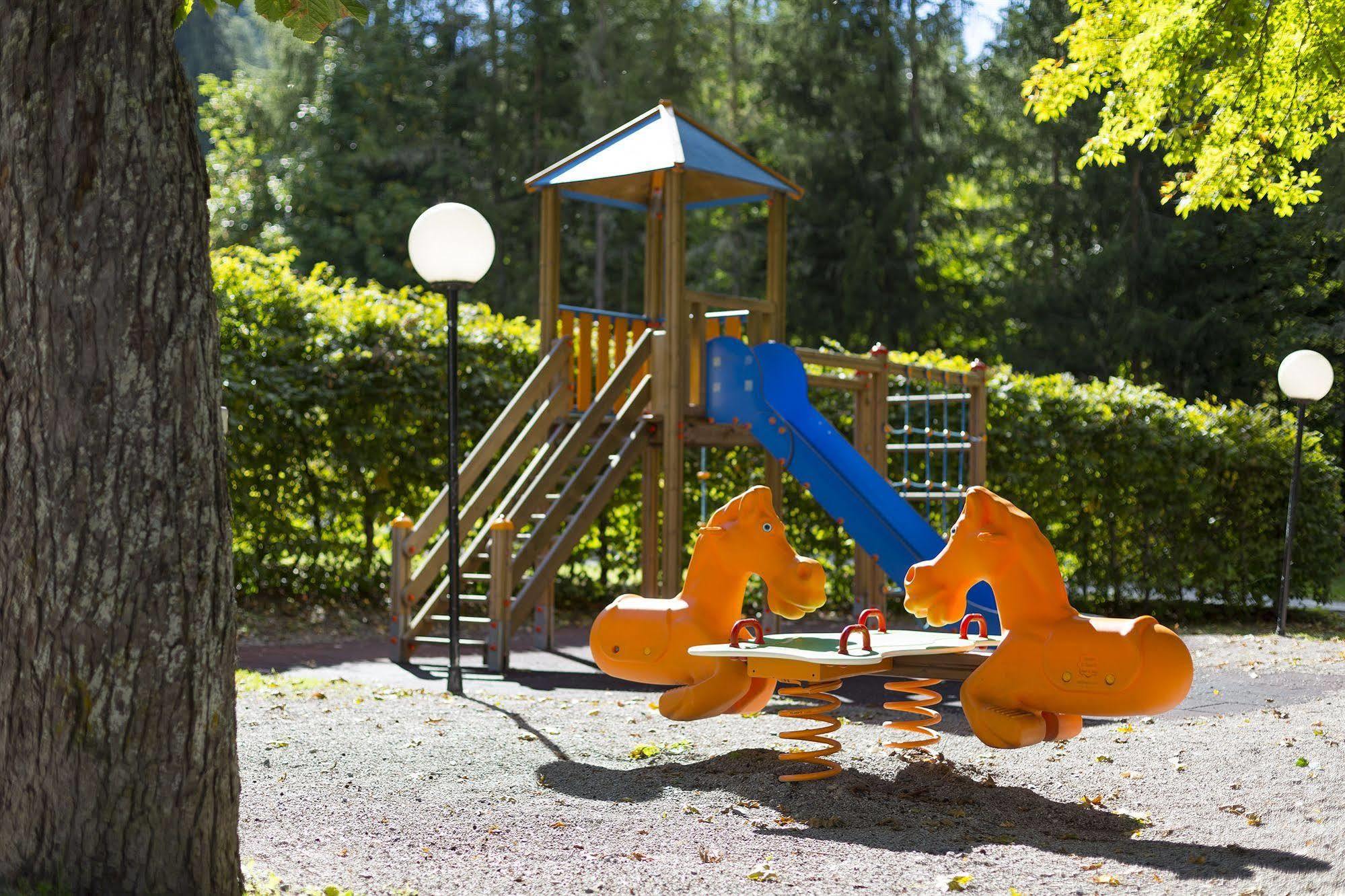 Hotel Alpenhotel Weitlanbrunn 4*